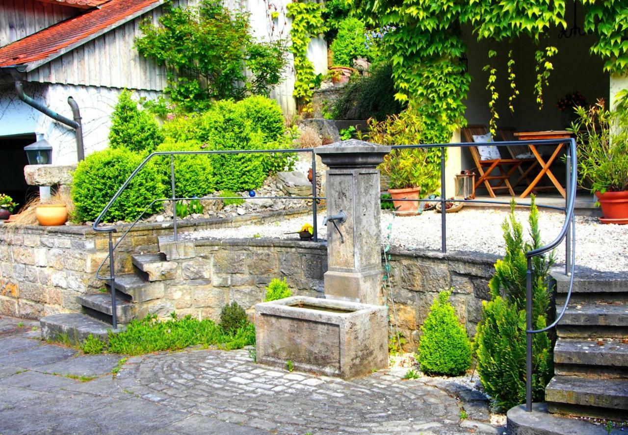 Ferienwohnung Meintzinger Frickenhausen am Main Exterior foto